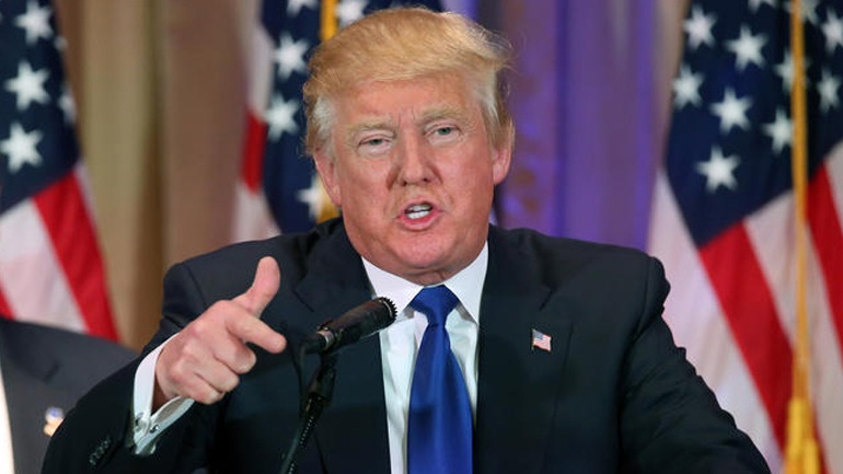 Der Spiegel: Επιδείνωση της αμερικανικής οικονομίας αν εκλεγεί ο Τραμπ