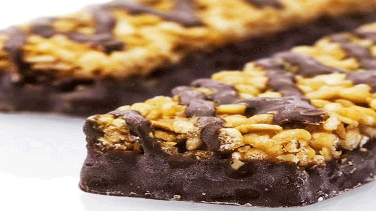 Οι πιο νόστιμες μπάρες βρώμης με μπισκότα μαύρη σοκολάτα και πορτοκάλι