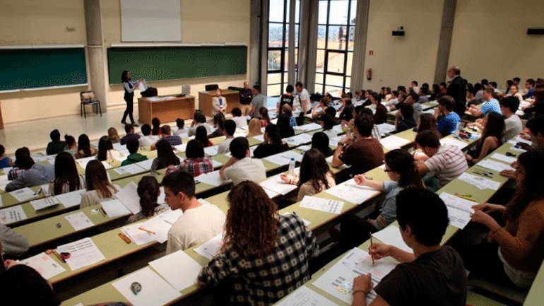 Από τη Δευτέρα οι αιτήσεις για τις κατ’ εξαίρεση μετεγγραφές φοιτητών