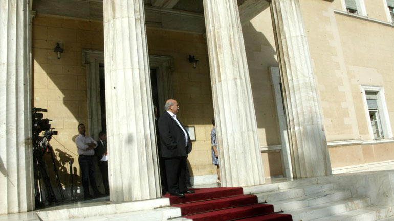 Κατατέθηκε στη Βουλή το προσχέδιο προϋπολογισμού για το 2017