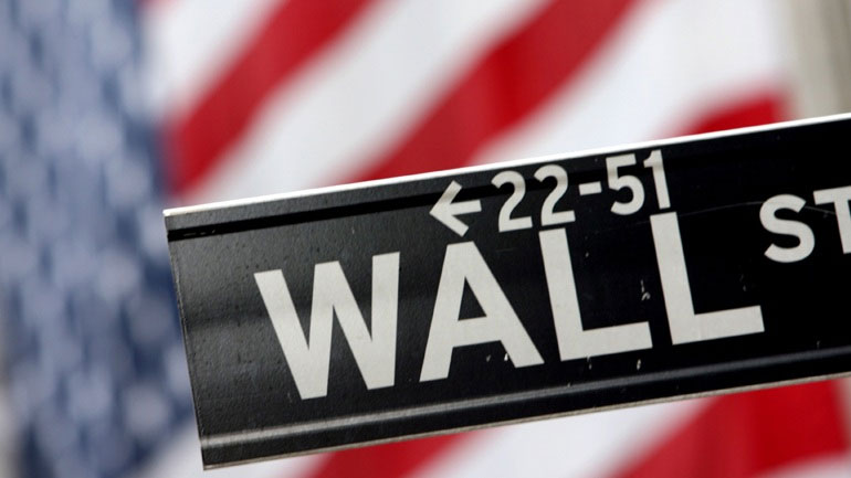 Οριακές διακυμάνσεις στη Wall Street