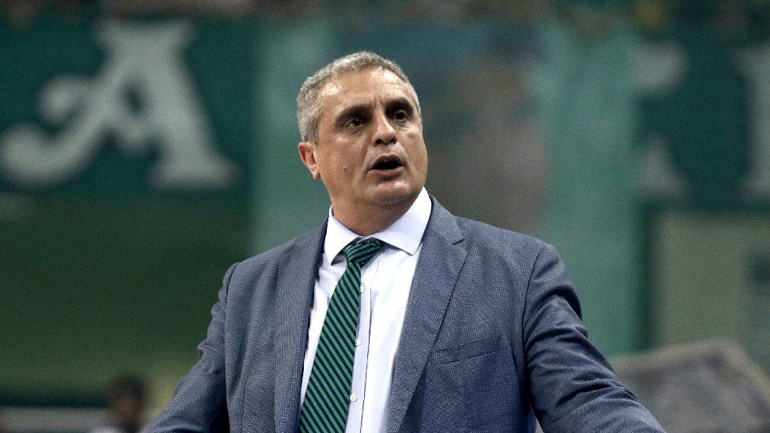 Ο Πεδουλάκης «έκοψε» Νίκολς και Φελντέιν από την Α1