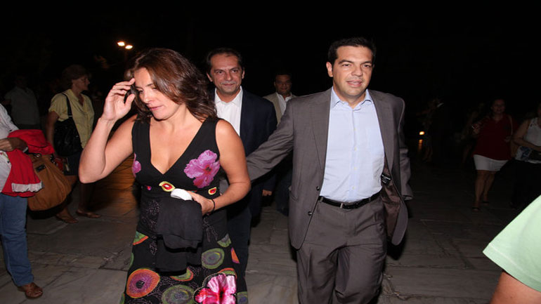 Ανοιχτή επιστολή με αιχμές προς τη σύζυγο του πρωθυπουργού από πανεπιστημιακό