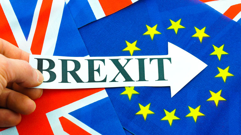 Ένα «σκληρό» Brexit θα μπορούσε να κοστίσει στις εταιρείες 38 δισ. λίρες