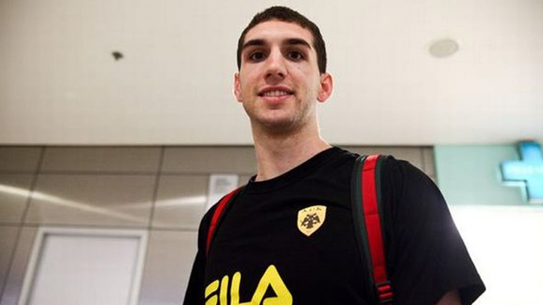 Μπάσκετ: Δανεικός στο Παγκράτι ο Νικ Παύλος