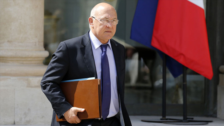 «Καμπανάκι» Σαπέν για τις συνέπειες ενός… σκληρού Brexit