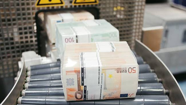 Μαχαίρι 18% στα εφάπαξ