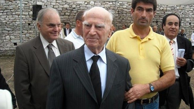 Ληστές εισέβαλαν στο σπίτι του Παττακού