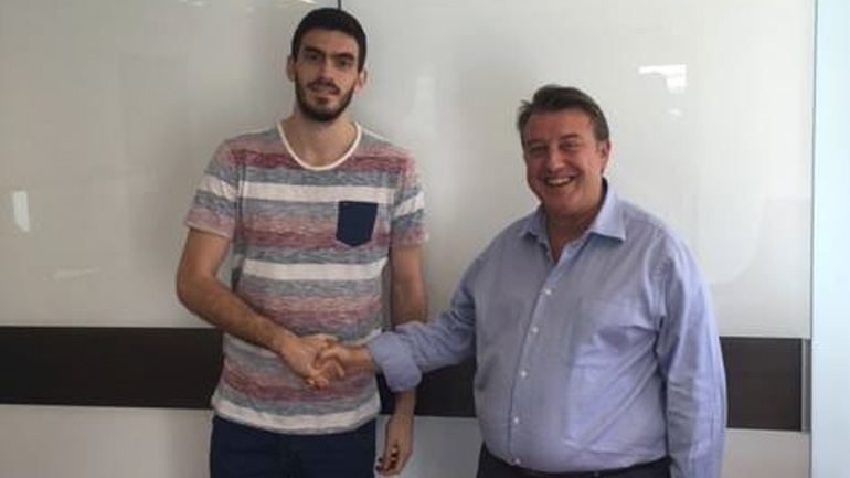 Μπάσκετ: Πήρε Νικολακόπουλο ο Πανιώνιος