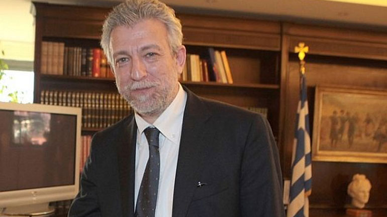 Πρώην στέλεχος ΣΥΡΙΖΑ: «Ποπολάρος ο Κοντονής με γραβάτα και αμπέχονο»