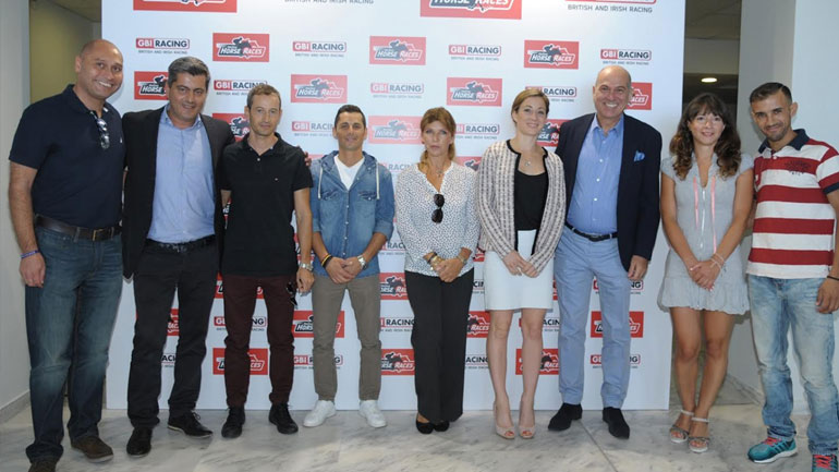 Ian Catchick, Οδυσσέας Χριστοφόρου, Παναγιώτης Δημητσάνης, Κώστας Μαστοράκης, Αλεξάνδρα Μπέντεν, Hayley Turner, Σπύρος Φωκάς, Ελένη Τσουχνικά, Μάριος Χριστοφής