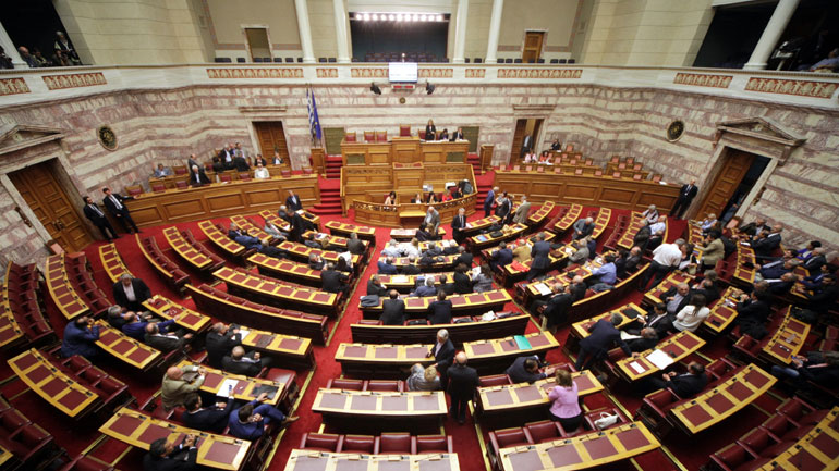 Πρώτο κόμμα οι… δικηγόροι στη Βουλή