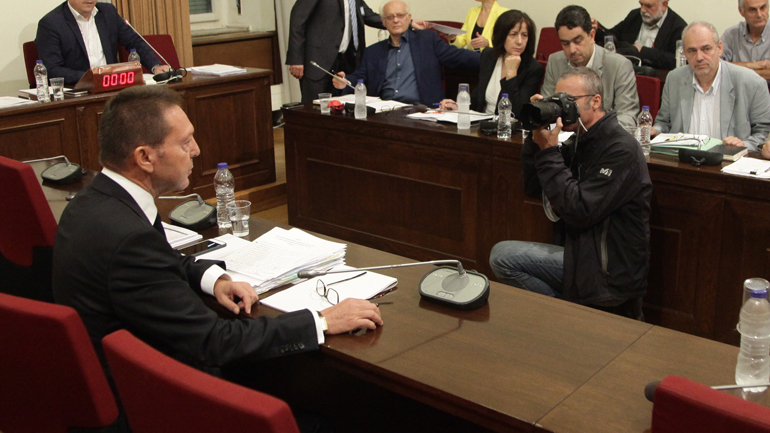 Κατάθεση Στουρνάρα με εντάσεις και… διακοπές