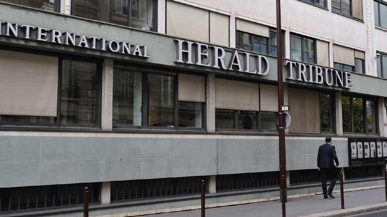 Aλλαγή σελίδας για τη Herald Tribune: Eγκαταλείπει το Παρίσι