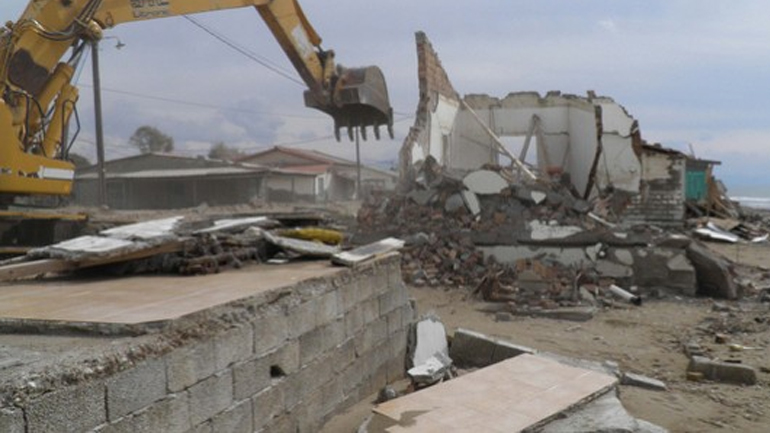 Οι μπουλντόζες βγήκαν στο Χιλιομόδι