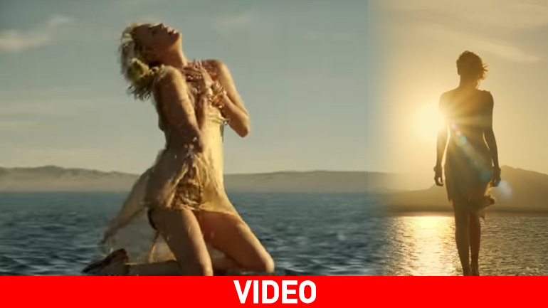 H Charlize Theron και πάλι στην καμπάνια του «J’adore»