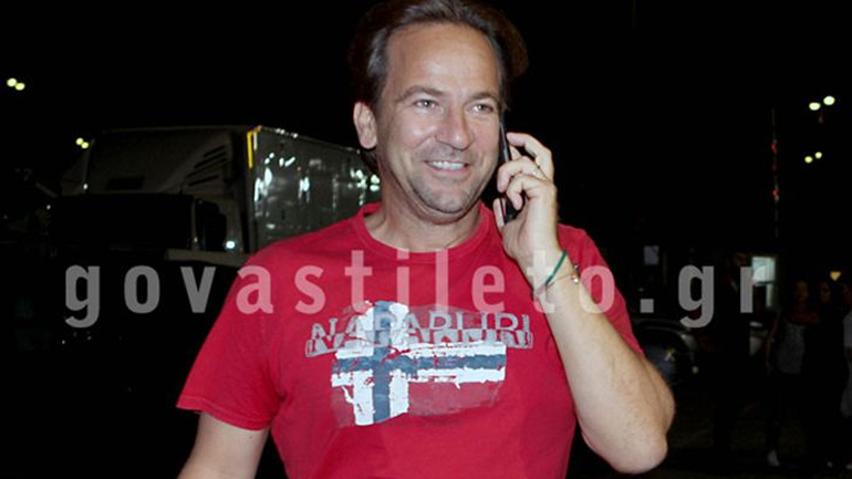 Στο γήπεδο χωρίς την Ελένη ο Μάκης Παντζόπουλος