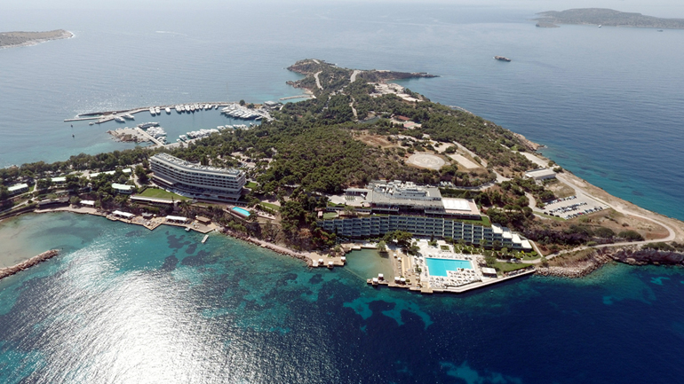 Μπαίνουν μπουλντόζες στον Αστέρα