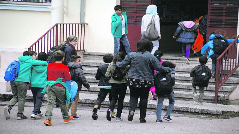 Για δεύτερη ημέρα οι γονείς δεν έστειλαν τα παιδιά τους σχολείο στον δήμο Βόλβης