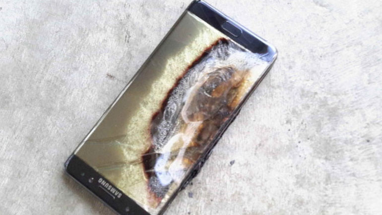 Samsung: Xάνει  δισ. για το φιάσκο του Note