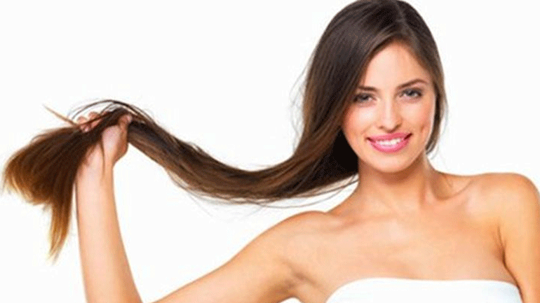 Έξυπνα tips για να μακρύνουν πιο γρήγορα τα μαλλιά σας