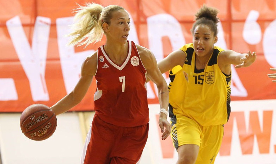 Μπάσκετ: Έτρεξαν με… 108 οι γυναίκες του Ολυμπιακού