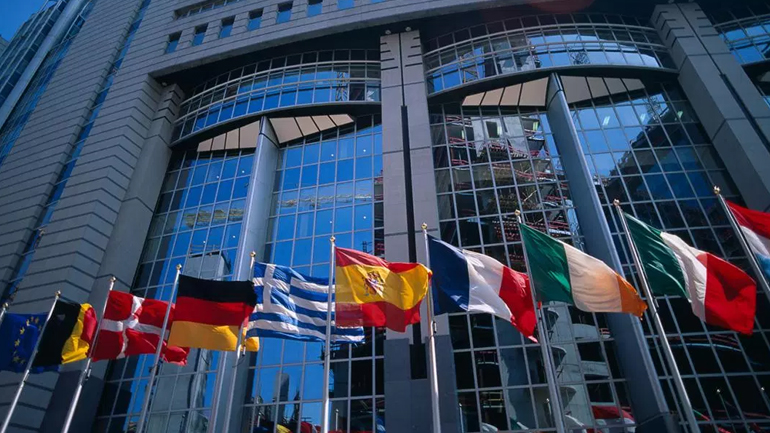 Οι υπουργοί Εξωτερικών της Ε.Ε. θα ασκήσουν δριμεία κριτική στη Ρωσία για τη Συρία