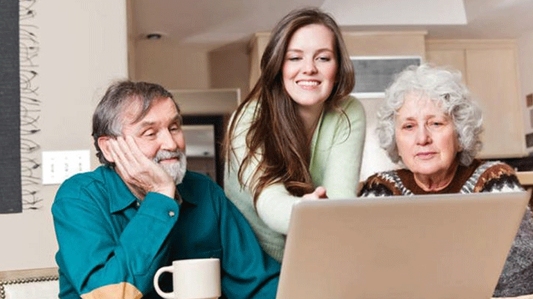 Μειωμένη η κατάθλιψη των γονιών όταν τα ενήλικα παιδιά ξαναγυρίζουν στο σπίτι