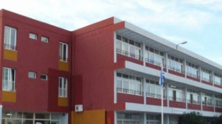 Παρέα νταήδων ξυλοκόπησε μαθητή και άλλοι βιντεοσκόπησαν το περιστατικό!