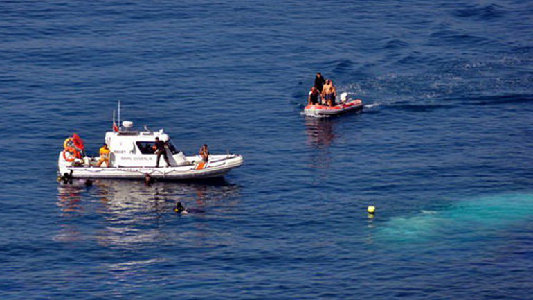 Τουλάχιστον 14 νεκροί από βύθιση πλοιαρίου ανοικτά της Μιανμάρ