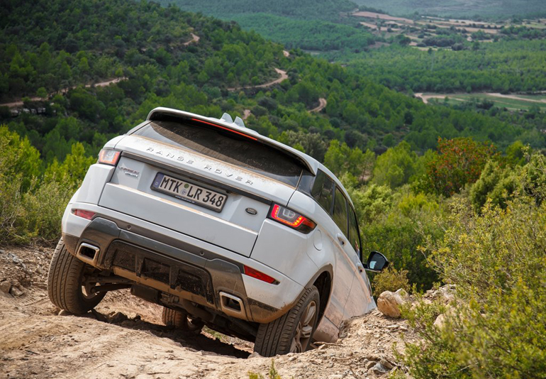 Το συγκεκριμένο αυτοκίνητο είναι ιδανικό για εκτός δρόμου καταστάσεις...