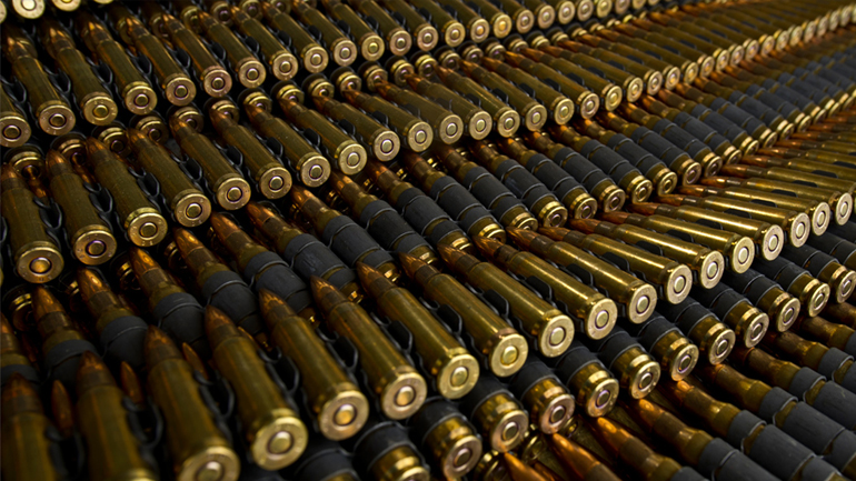 Έκρυβε στο σπίτι του… 450 σφαίρες