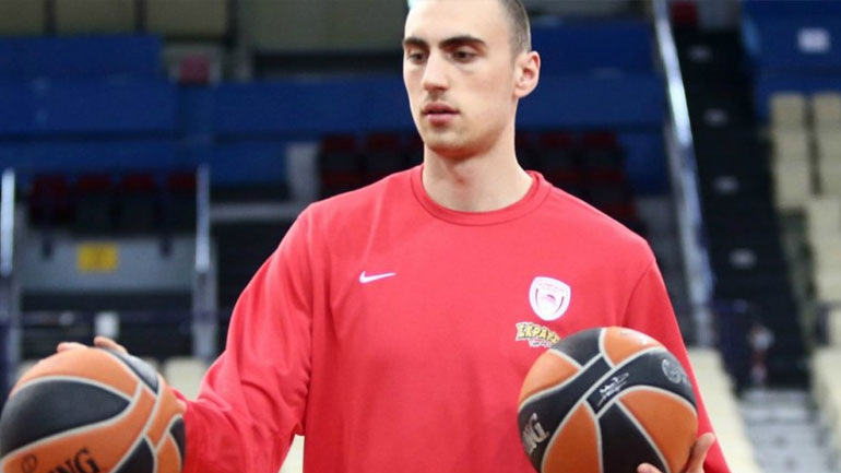 Μιλουτίνοφ: «Πολύ δύσκολο το ματς με Εφές»