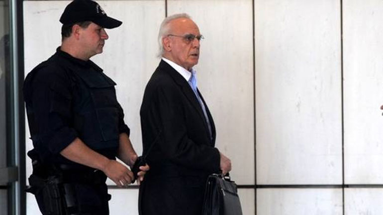 Τσοχατζόπουλος: Ο Ζήγρας εξαγοράστηκε από τον Παπανδρέου