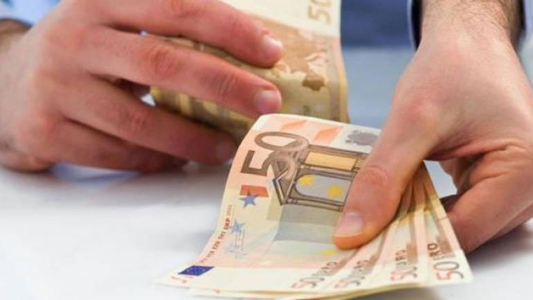 Σήμερα η καταβολή των οικογενειακών επιδομάτων Σήμερα η καταβολή των οικογενειακών επιδομάτων