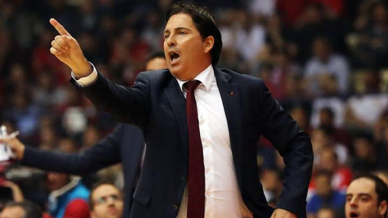 Στην Ελλάδα ο εκπρόσωπος του Τσάβι Πασκουάλ Στην Ελλάδα ο εκπρόσωπος του Τσάβι Πασκουάλ