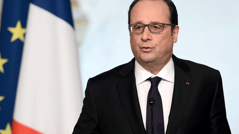 Ο Ολάντ προειδοποιεί για ανασύνταξη των τζιχαντιστών στη Ράκα