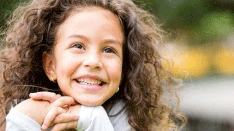 Πέντε καλοί τρόποι συμπεριφοράς που πρέπει να μάθει το παιδί