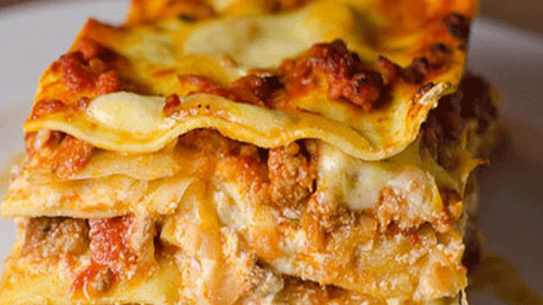 Λαζάνια ολικής με κιμά σόγιας