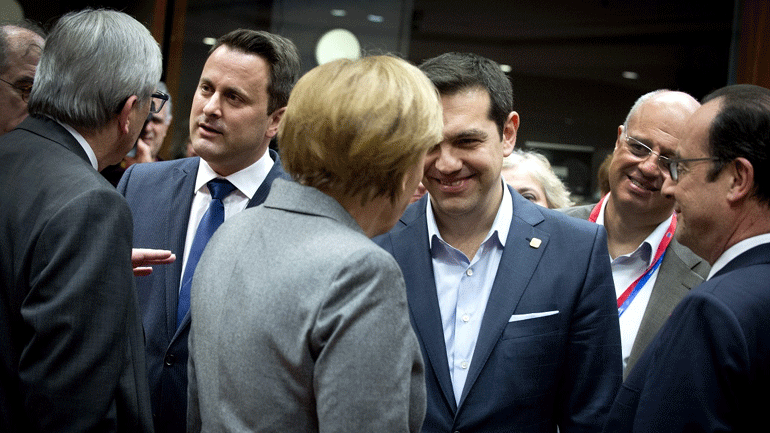 Κρίσιμα τετ α τετ Τσίπρα στις Βρυξέλλες- Σήμερα βλέπει Μέρκελ, Ολάντ και Γιούνκερ Κρίσιμα τετ α τετ Τσίπρα στις Βρυξέλλες- Σήμερα βλέπει Μέρκελ, Ολάντ και Γιούνκερ