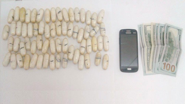 Kατάπιε σακουλάκια με κοκαΐνη, αλλά τον συνέλαβαν στο «Ελευθέριος Βενιζέλος»