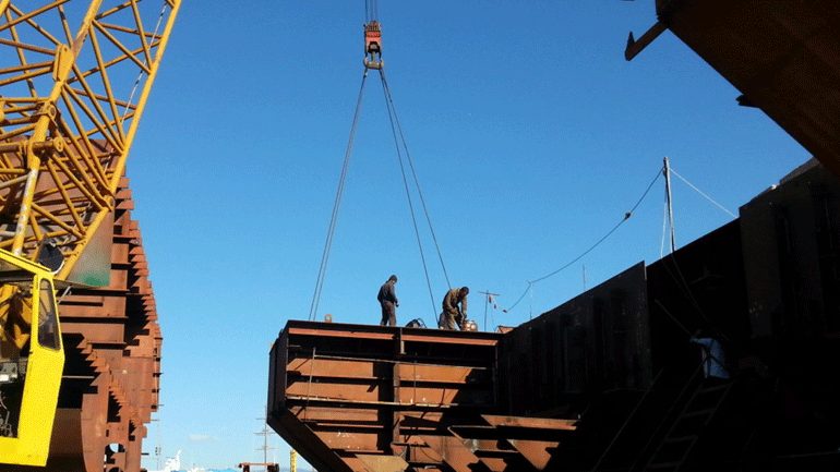 Εργατικό ατύχημα στην ναυπηγοεπισκευαστική ζώνη Περάματος-Στο νοσοκομείο μεταφέρθηκε 43χρονος