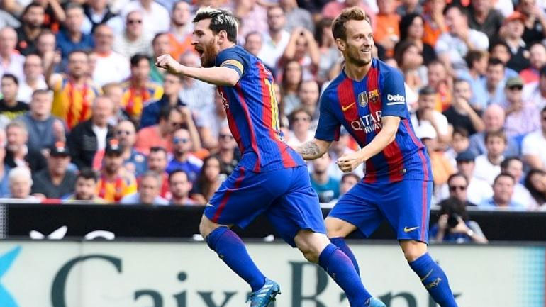 Nίκη-θρίλερ για την Μπαρτσελόνα, 3-2 τη Βαλένθια