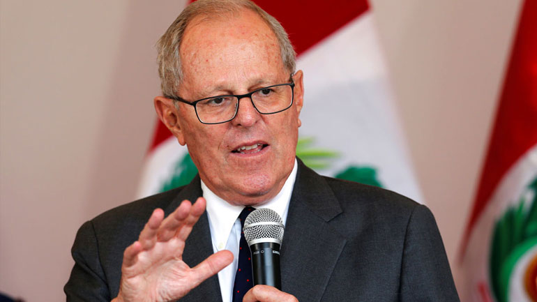 Ο πρόεδρος του Περού παραπονέθηκε για τον μισθό του