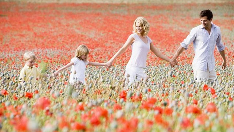 Είστε έτοιμες να συστήσετε το νέο σας σύντροφο στο παιδί;