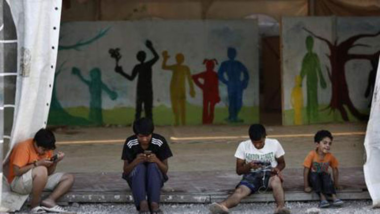 Σε απεργία πείνας μετανάστες σε κέντρο κράτησης στη Βαρκελώνη