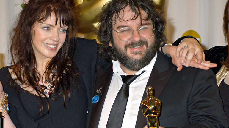 O Peter Jackson μεταφέρει στη μεγάλη οθόνη μια ακόμη επιτυχημένη σειρά βιβλίων