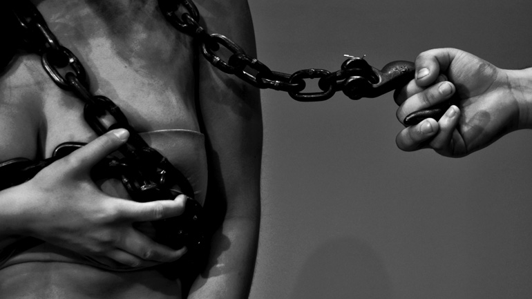 Αποκαλυπτικά στοιχεία για τη σεξουαλική εκμετάλλευση στην Ελλάδα