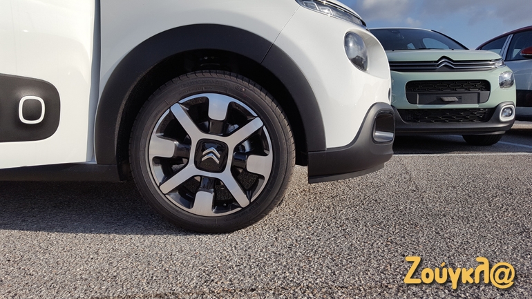 Ζάντες αλουμινίου με την υπογραφή της μάρκας...