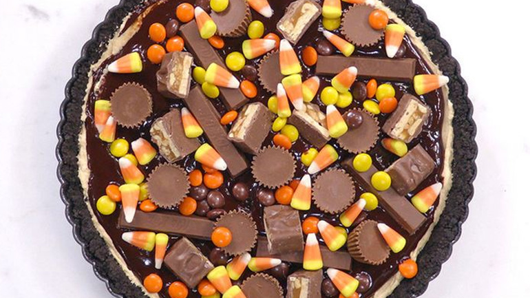 Halloween: Η τάρτα Trick or Treat που ξετρελαίνει μικρούς και μεγάλους